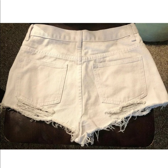 Boohoo High waisted shorts - Picture 2 of 4